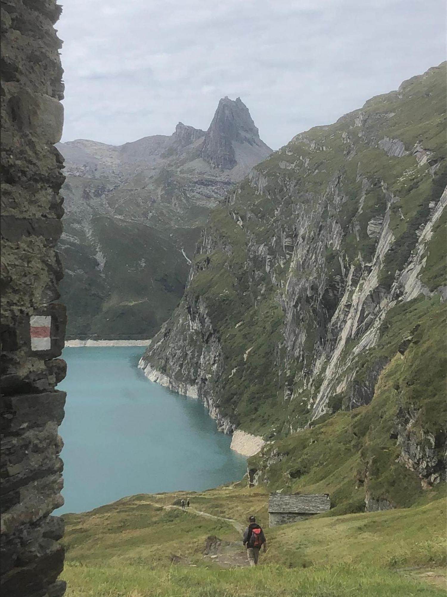 Dachwohnung Unterem Hoereli Vals Bagian luar foto